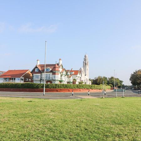 6D Clifton Drive Villa Lytham St Annes Ngoại thất bức ảnh
